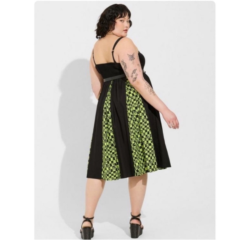 NWT Torrid set - Beetlejuice pinup girl dress and cropped cardigan - Picture 7 of 13
